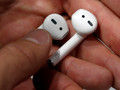 Apple'dan bir ilk: Kameralı AirPods geliyor
