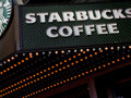 Starbucks’ta dönüşüm rallisi: Hedefler yükseldi, hisseler yüzde 5 prim yaptı