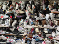 Converse satılıyor mu? Nike'ın harcamalarındaki sert düşüş dikkat çekti