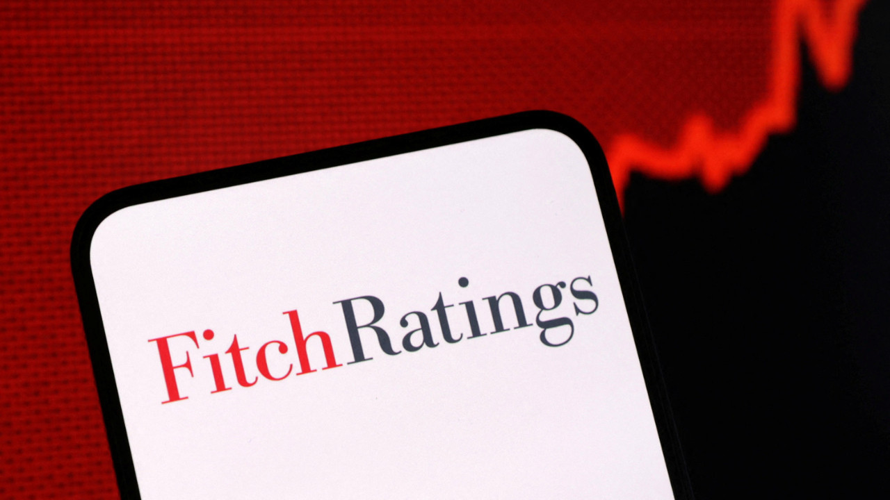 Fitch, dört büyük Türk bankasının görünümünü "Durağan"a revize etti