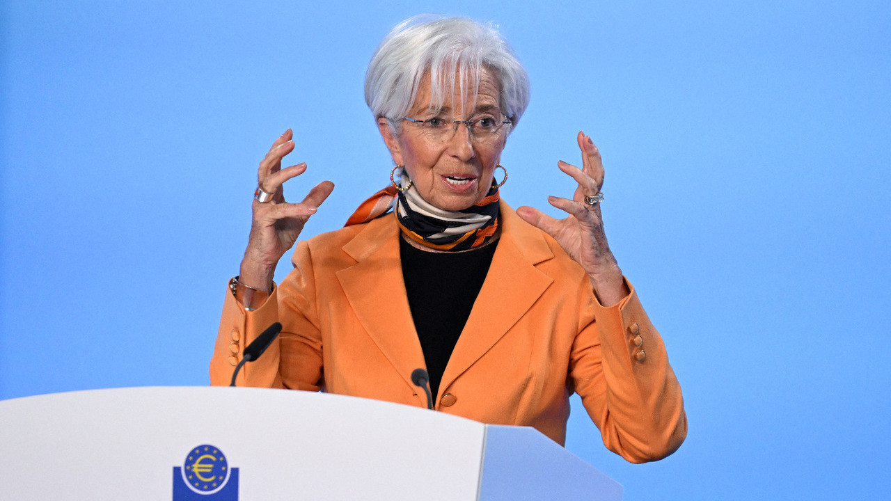 ECB Başkanı Lagarde’dan istifa iddialarına yanıt