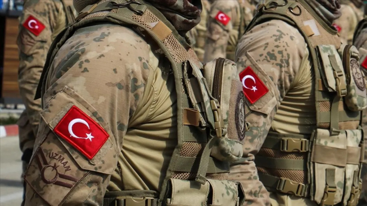 Sahil Güvenlik Komutanlığı'na uzman erbaş alınacak