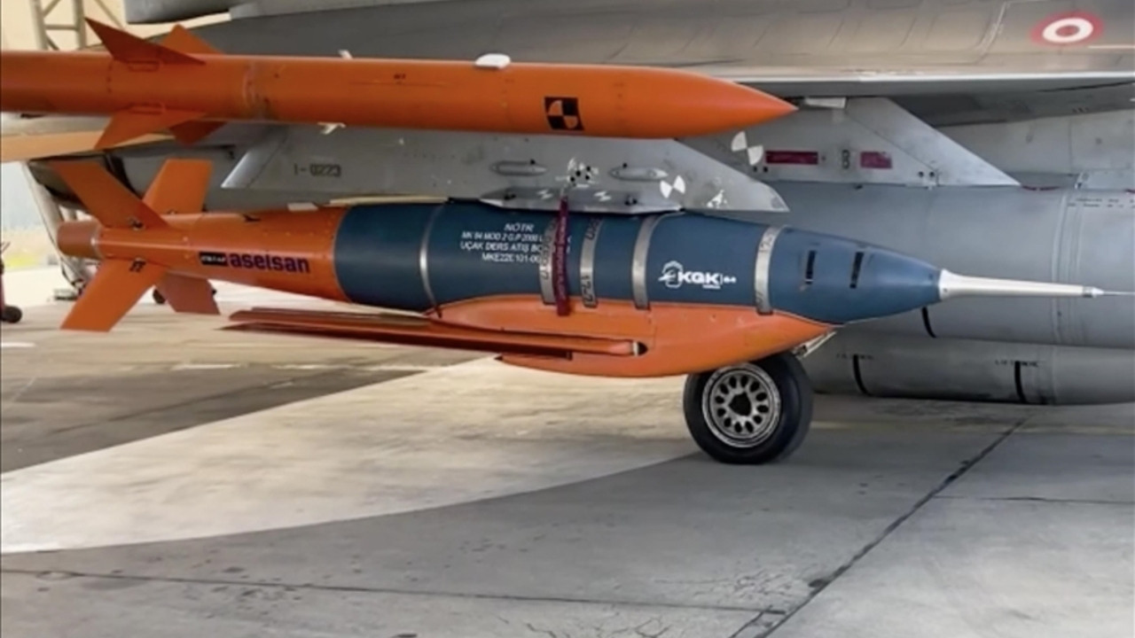 Yeni KGK-84 Kanatlı Güdüm Kiti 12'den vurdu