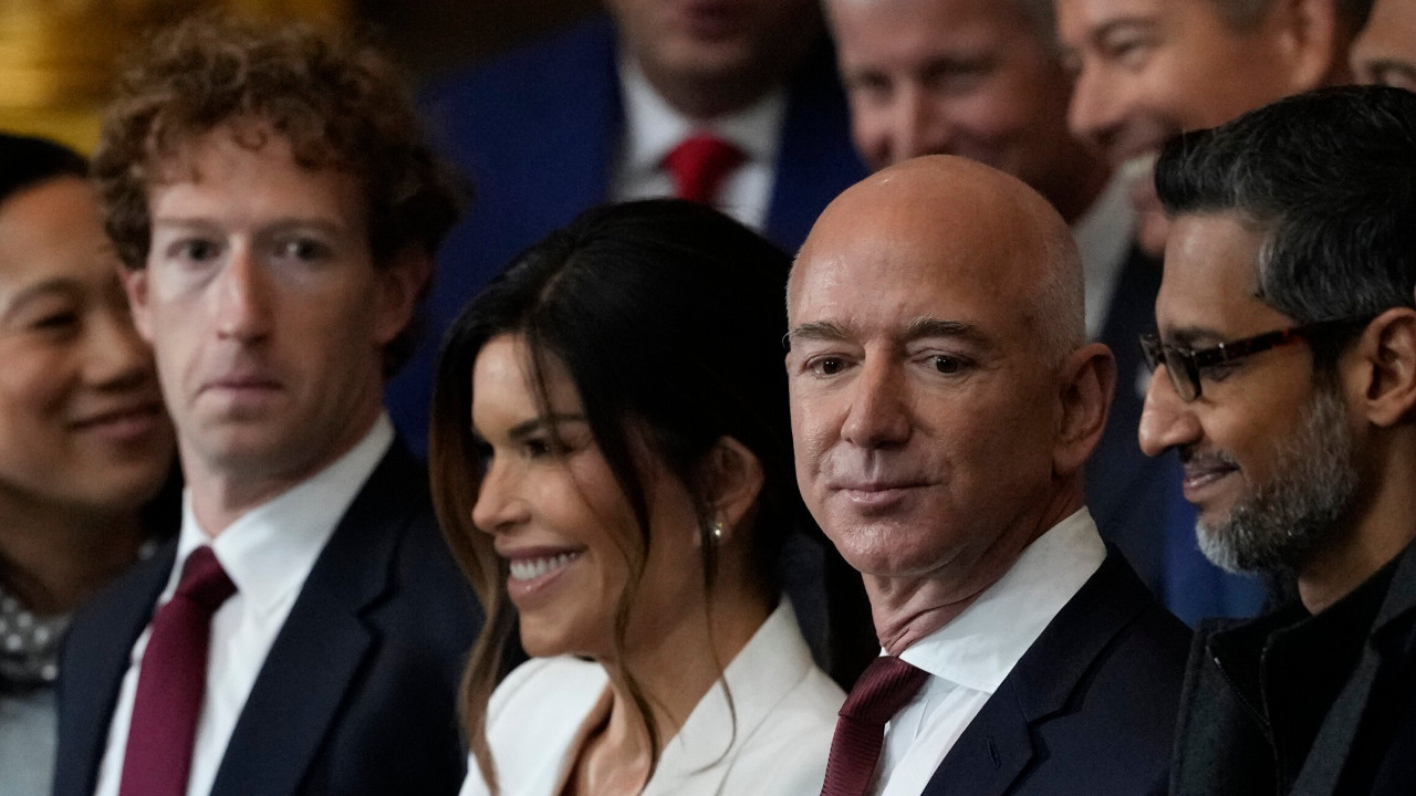 Teknoloji devlerinde nakde dönüş yarışı: 2025’te en çok hisse satan milyarder kim oldu?