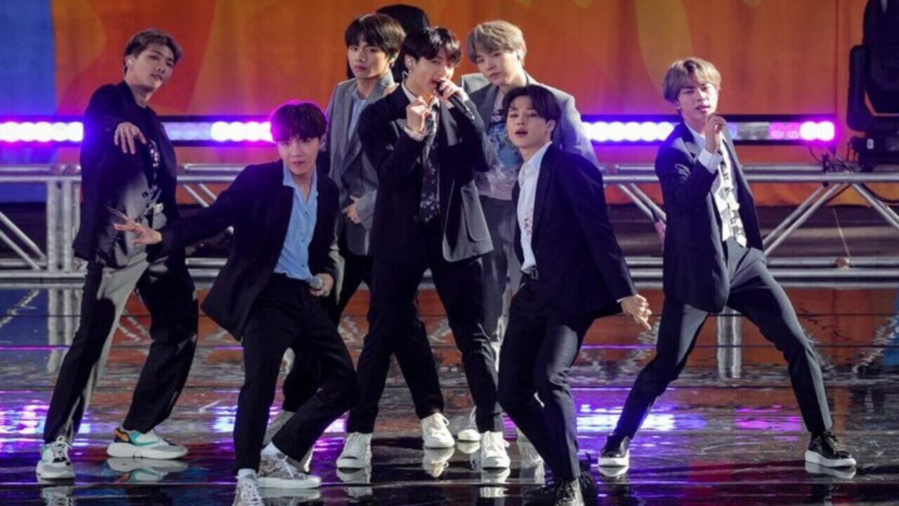 Dünyaca ünlü K-pop grubu BTS geri dönüyor: Yeni albüm müjdesi