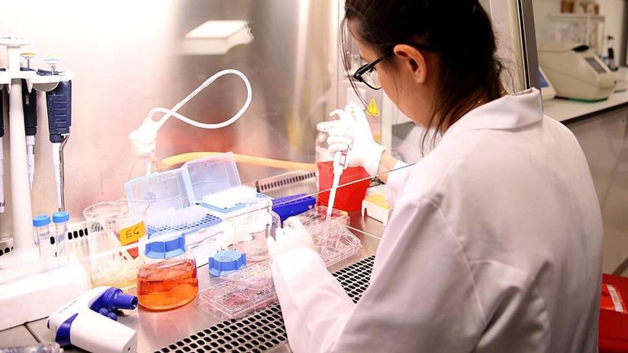 Kanser tedavisinde yeni yöntem: Kemik iliği tümörle kaplı hasta iyileştirildi