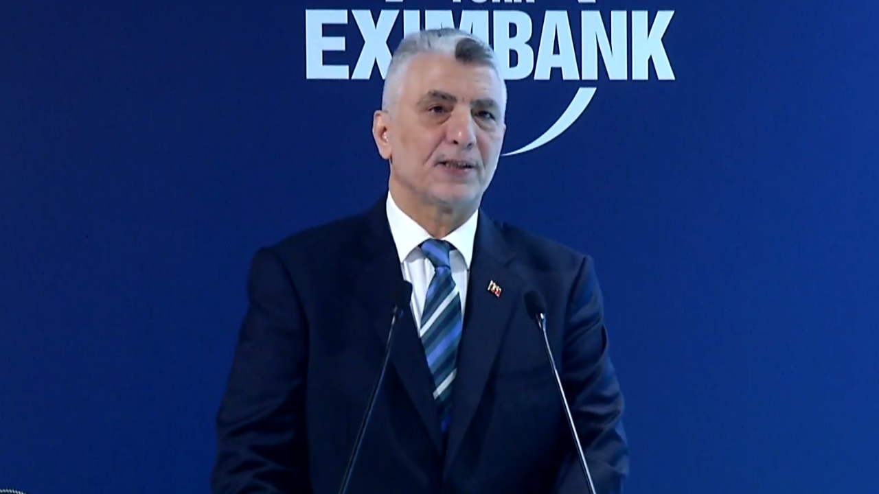 Bakan Bolat duyurdu: İhracatçılar için yeni destek programı