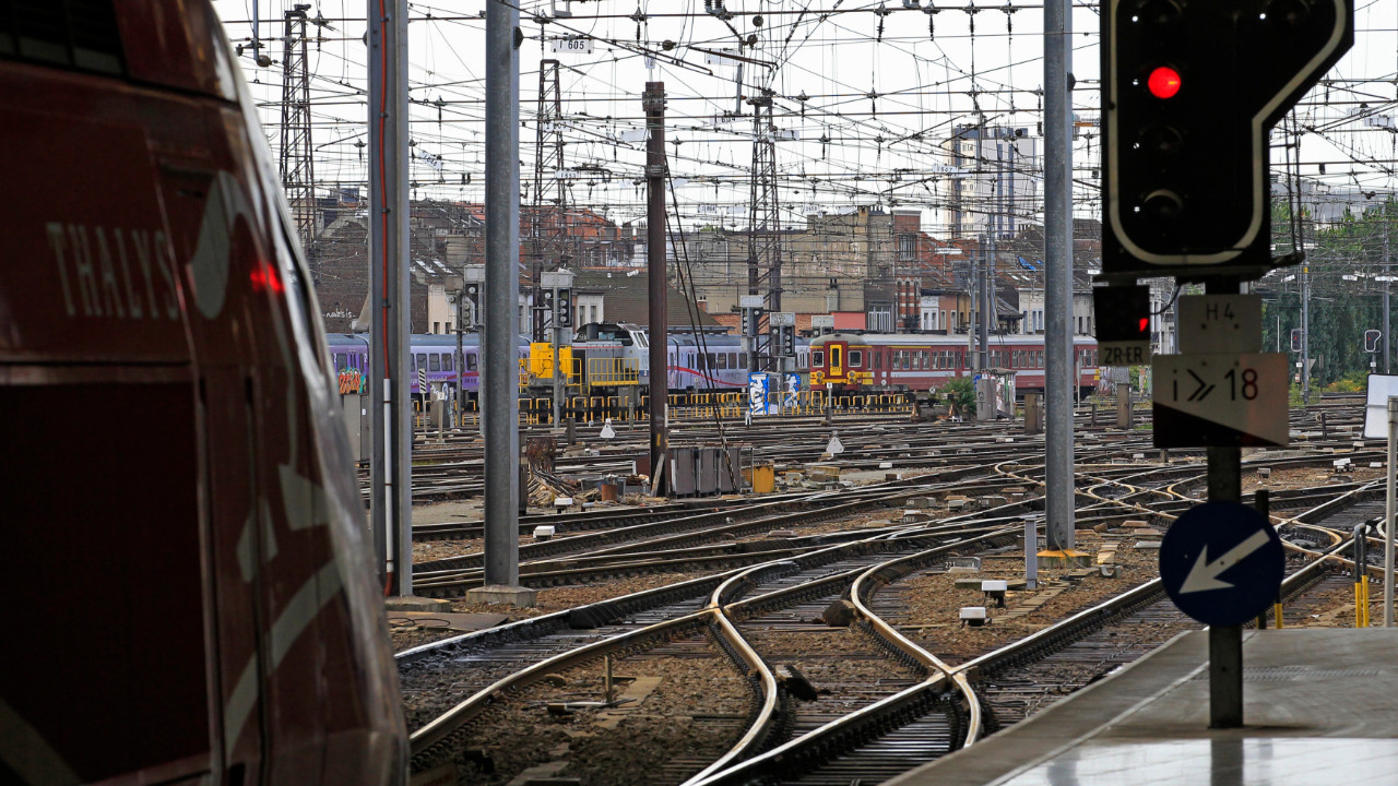 Belçika'da demir yolu çalışanlarının 5 günlük grevi başladı