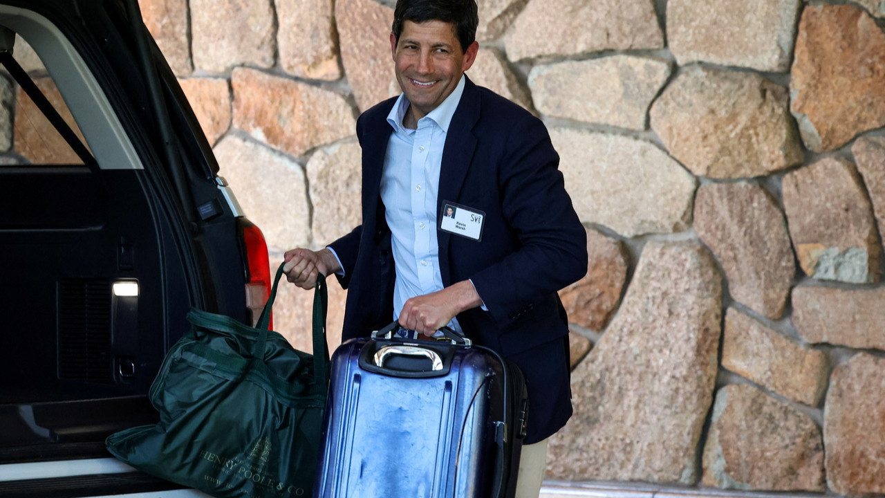 Piyasaların gözü Trump'ta: Fed için en güçlü aday Kevin Warsh kimdir, değişim neler getirecek?