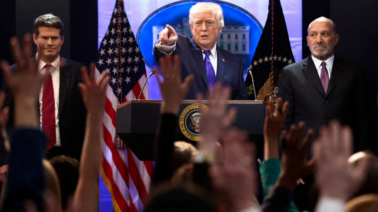 Trump’tan yeni hamle: Küresel tarife oranı yüzde 15'e yükseldi