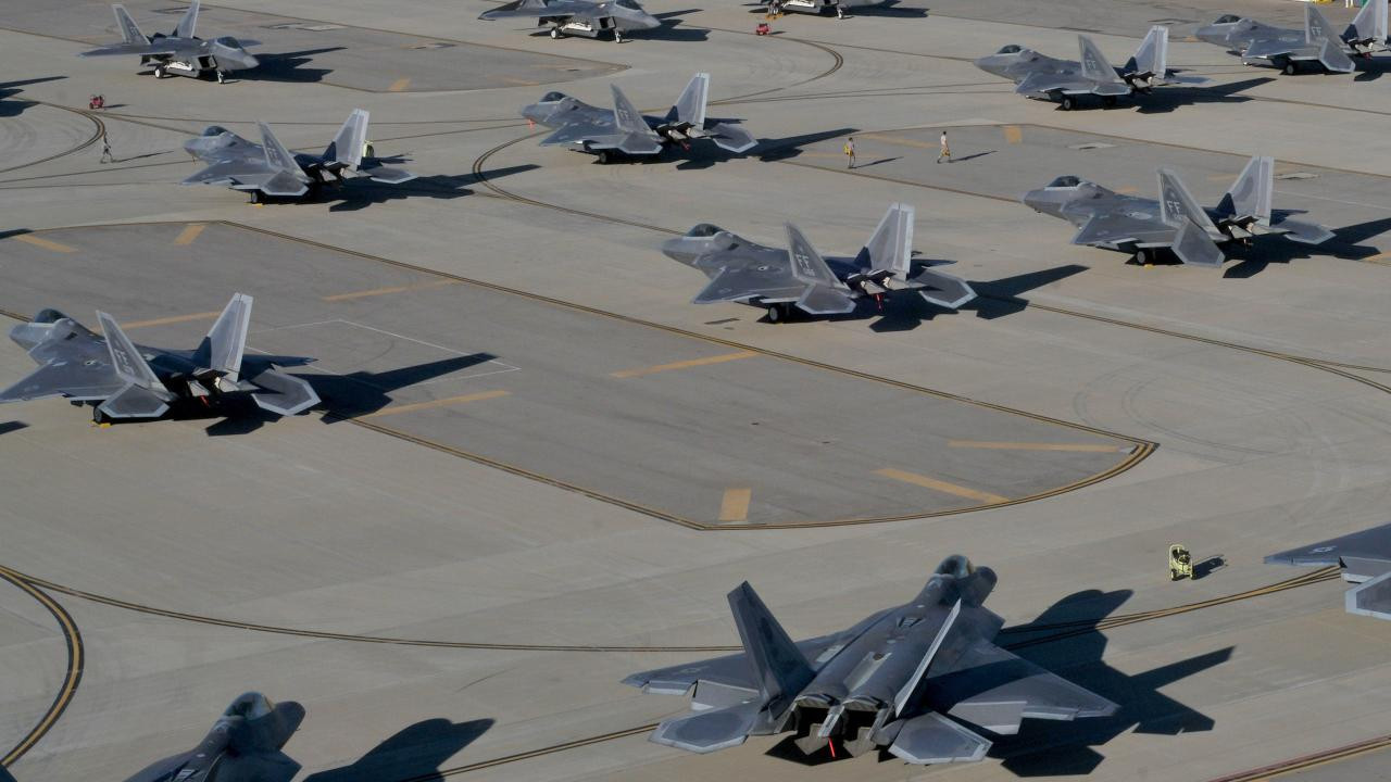 ABD, İran'a yakın bölgelere 150 uçak daha konuşlandırdı