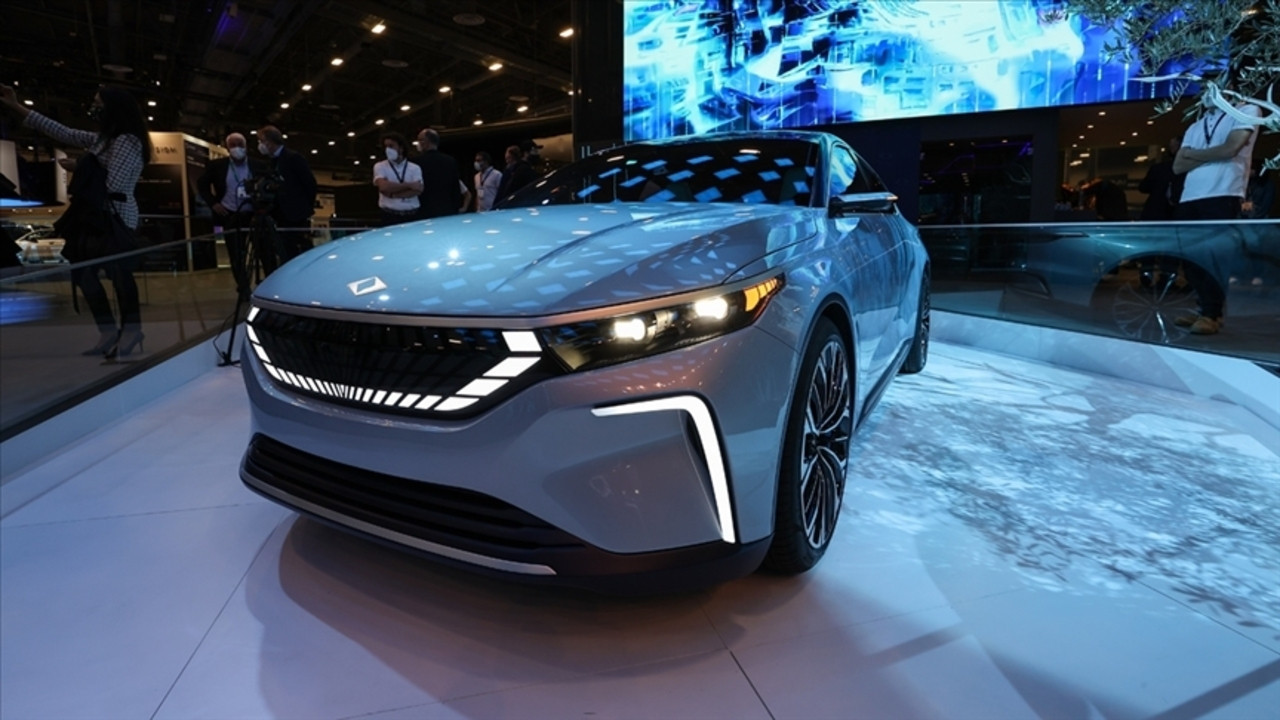 Togg'dan fiyat hamlesi: Yeni model neredeyse yarı fiyatına satılacak, ticari model yolda