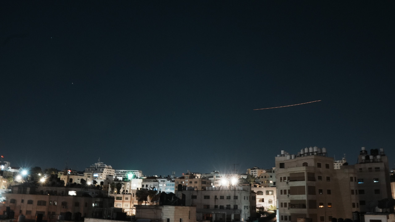 İsrail basını: Uzmanlar Meclisi, Hamaney'in yerine geçecek ismin oylanması sırasında saldırıya uğradı