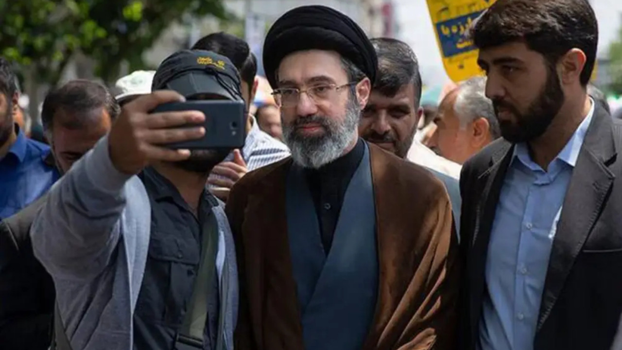 İran'ın yeni lideri Ali Hamaney'in oğlu Mücteba Hamaney seçildi iddiası