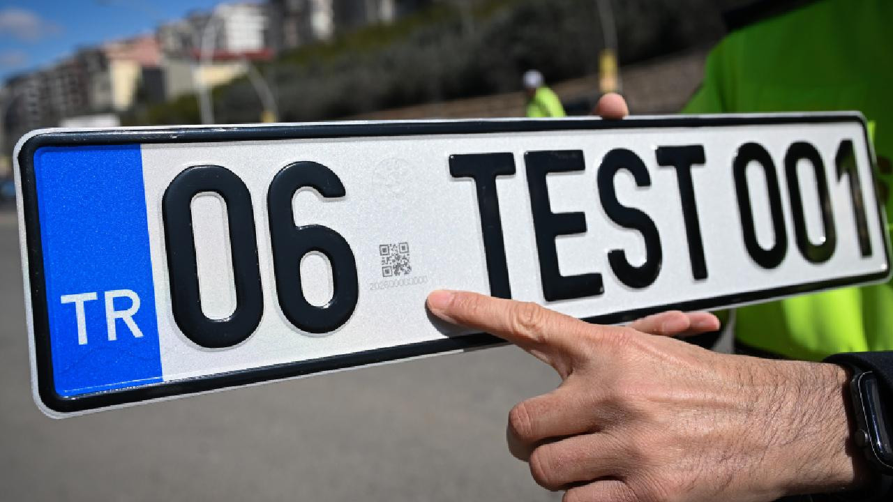 Emniyet Genel Müdürlüğü'nden araç plakası açıklaması