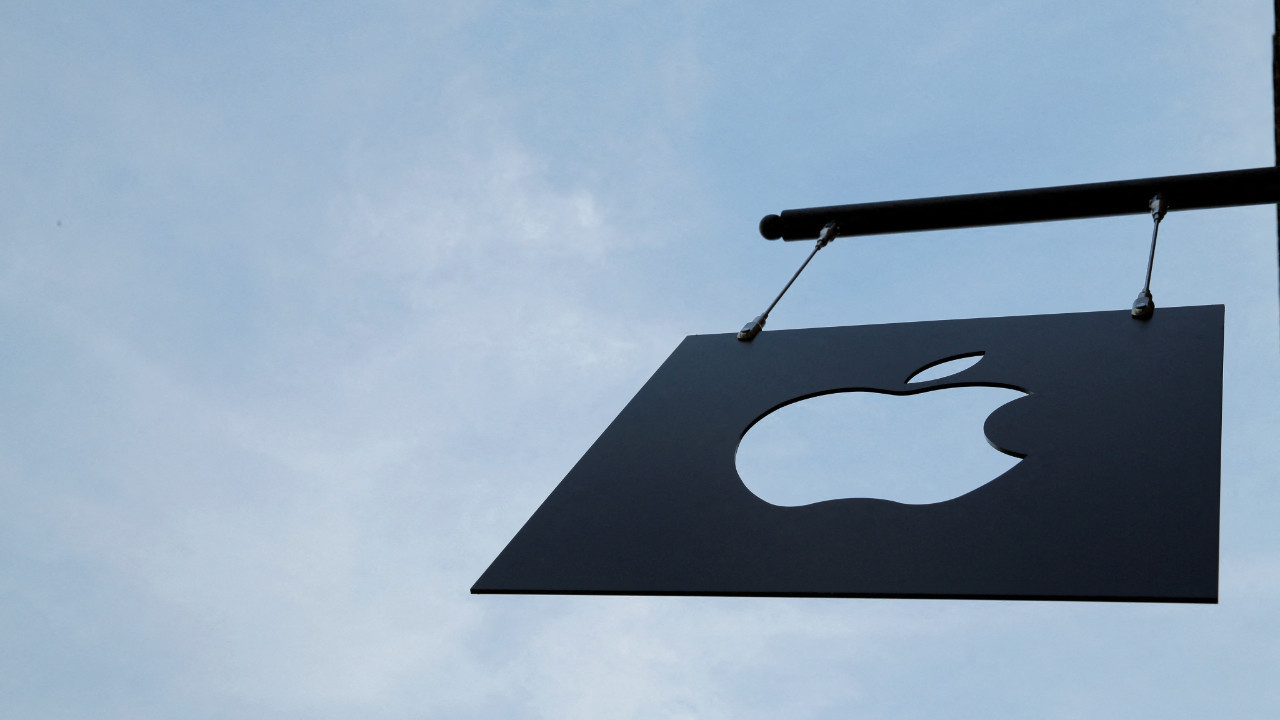 Apple'dan uygun fiyatlı hamle: İki yeni modelin satışı resmen başladı, işte fiyatlar