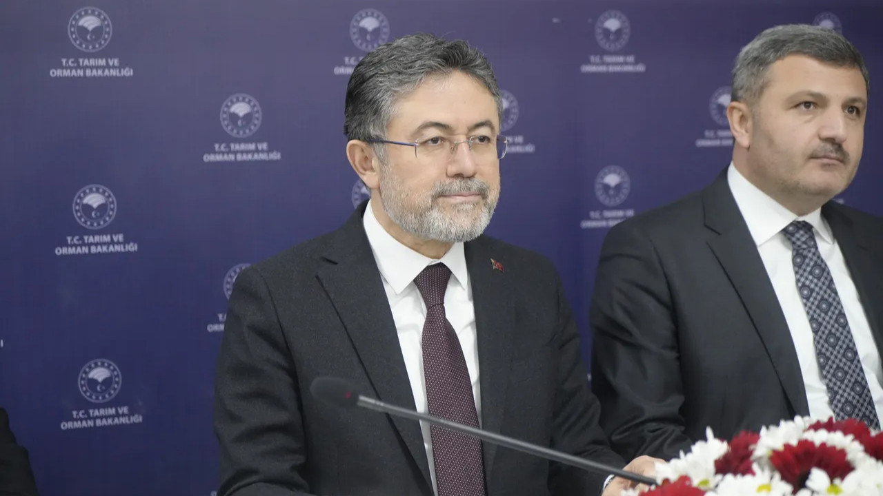 Bakan Yumaklı tedbirleri tek tek sıraladı: "Gübre stoklarımızda sorun yok"