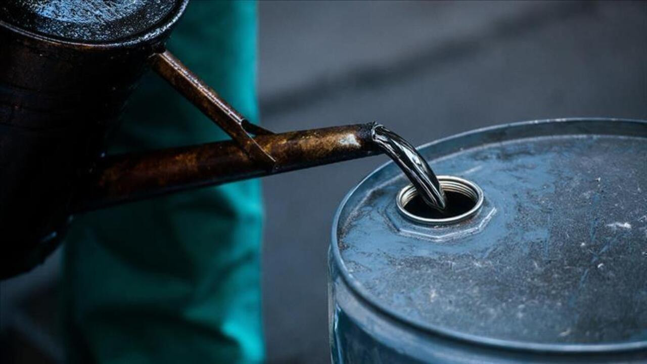 Petrol fiyatları yeniden 110 doların üstünde: Brent-WTI makası 11 yılın zirvesinde
