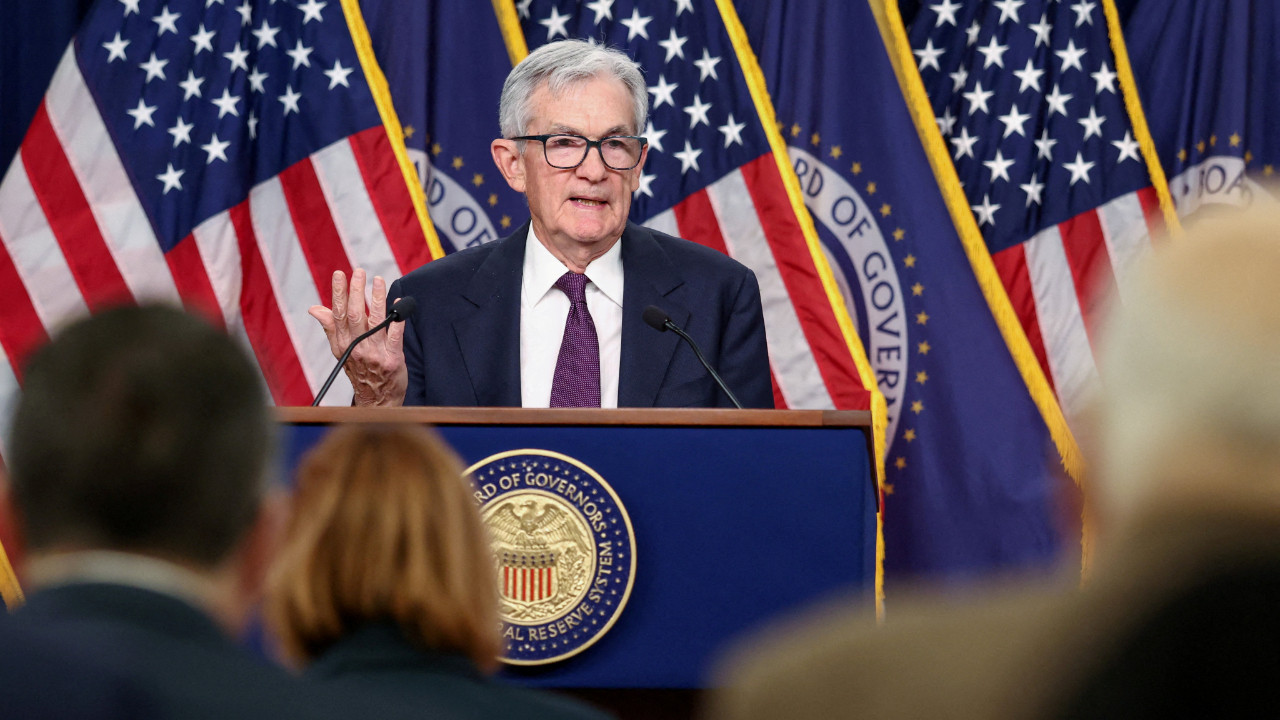 Fed Başkanı Powell'dan net mesaj: "Soruşturma tamamlanana kadar görevdeyim"