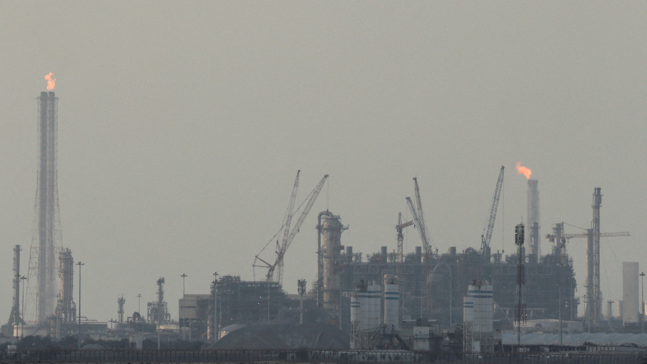 QatarEnergy, 4 ülkenin LNG sözleşmelerinde mücbir sebep ilan etti