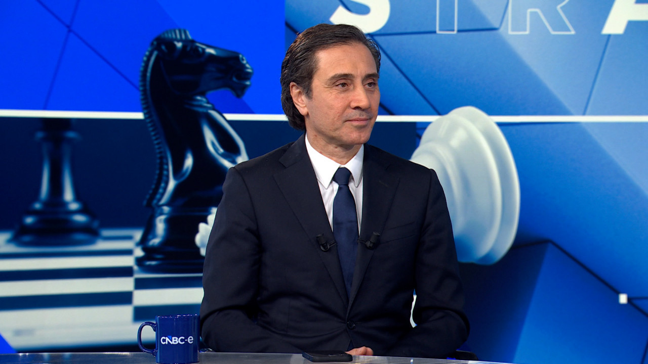 Savaşlara rağmen küresel büyümeyi iki temel sektör sırtlıyor