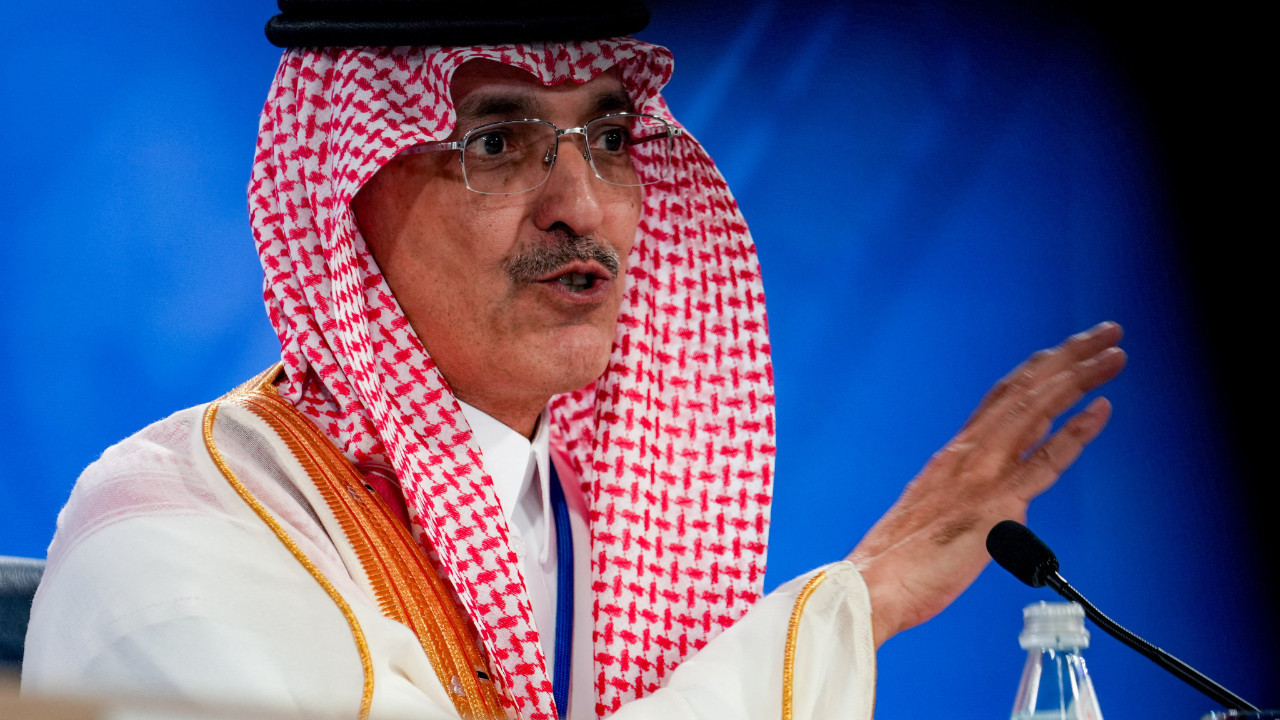 Suudi Arabistan'dan petrol krizine COVID benzetmesi