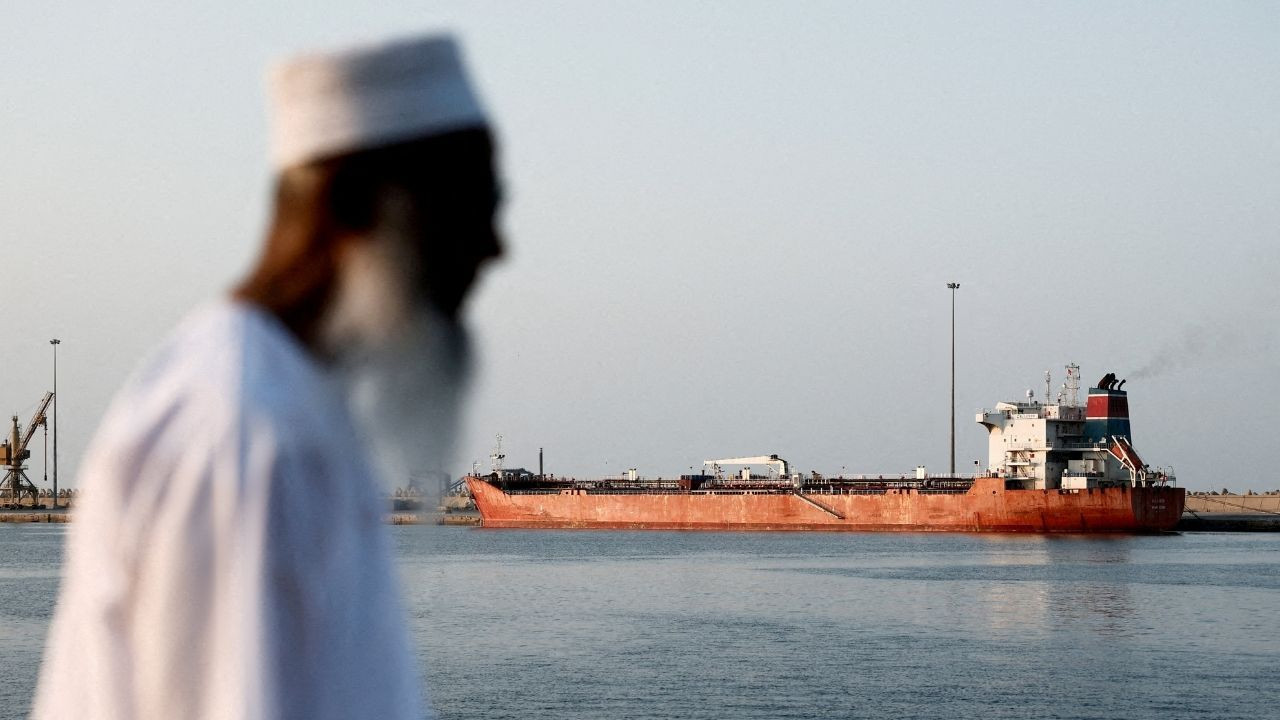 WSJ: BAE, Hürmüz Boğazı için askeri seçeneğe hazırlanıyor