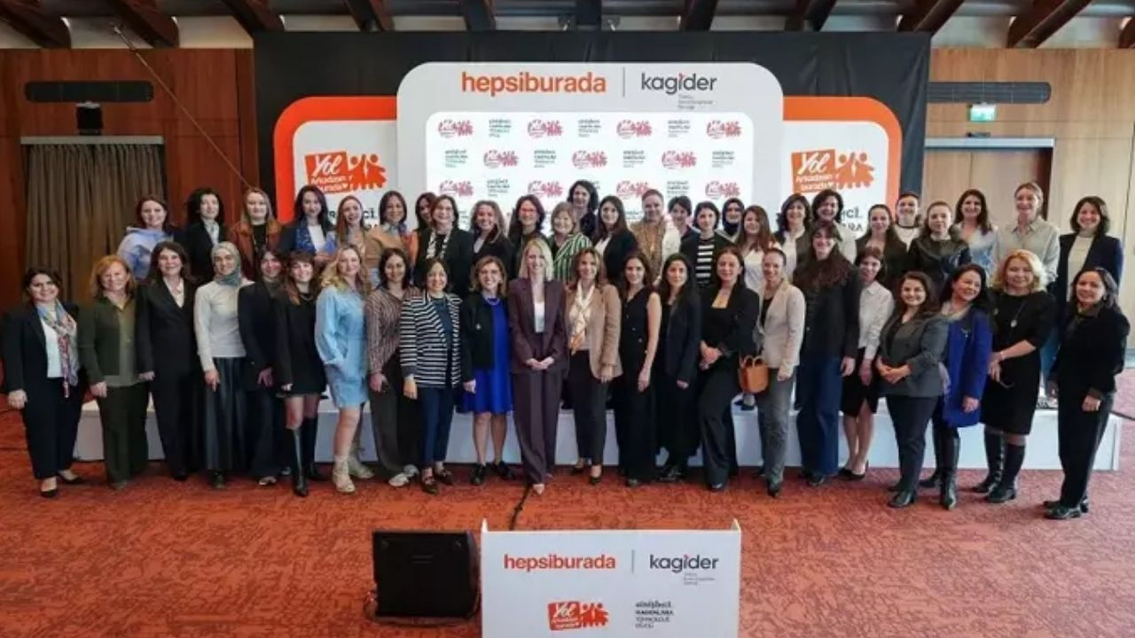 Yapay zekayla büyüyen girişimci kadınlar siparişlerini yüzde 70 artırdı