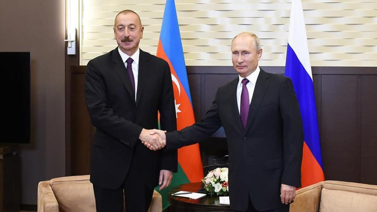 Azerbaycan ile Rusya arasında ipler gerildi: Karabağ açıklamalarına sert tepki!