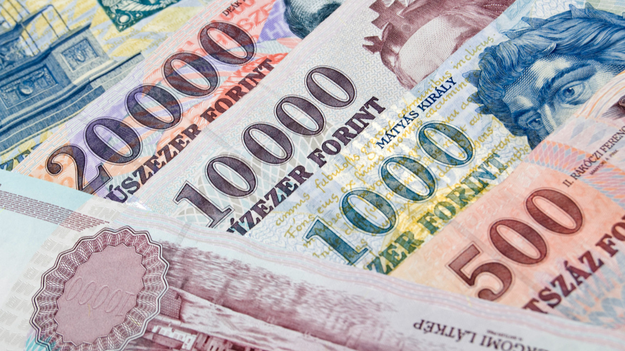 Ülkede lider değişti, para birimi sert yükseldi