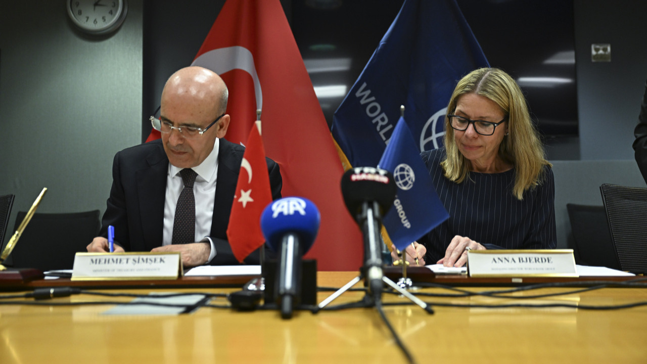 Türkiye ve Dünya Bankası'ndan 1,7 milyar euroluk imza: "Tarihte onaylanan 3. büyük proje"