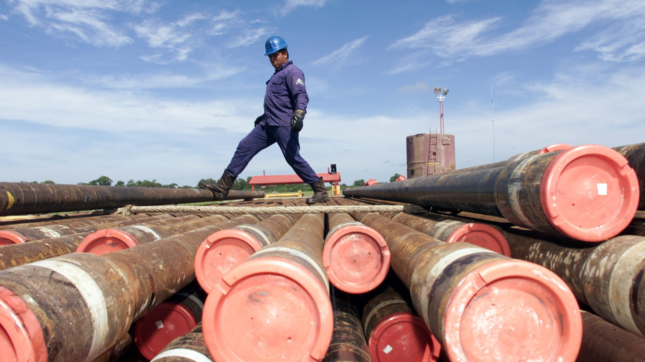Ateşkes iyimserliği fiyatları aşağı çekti: Petrolde geri çekilme