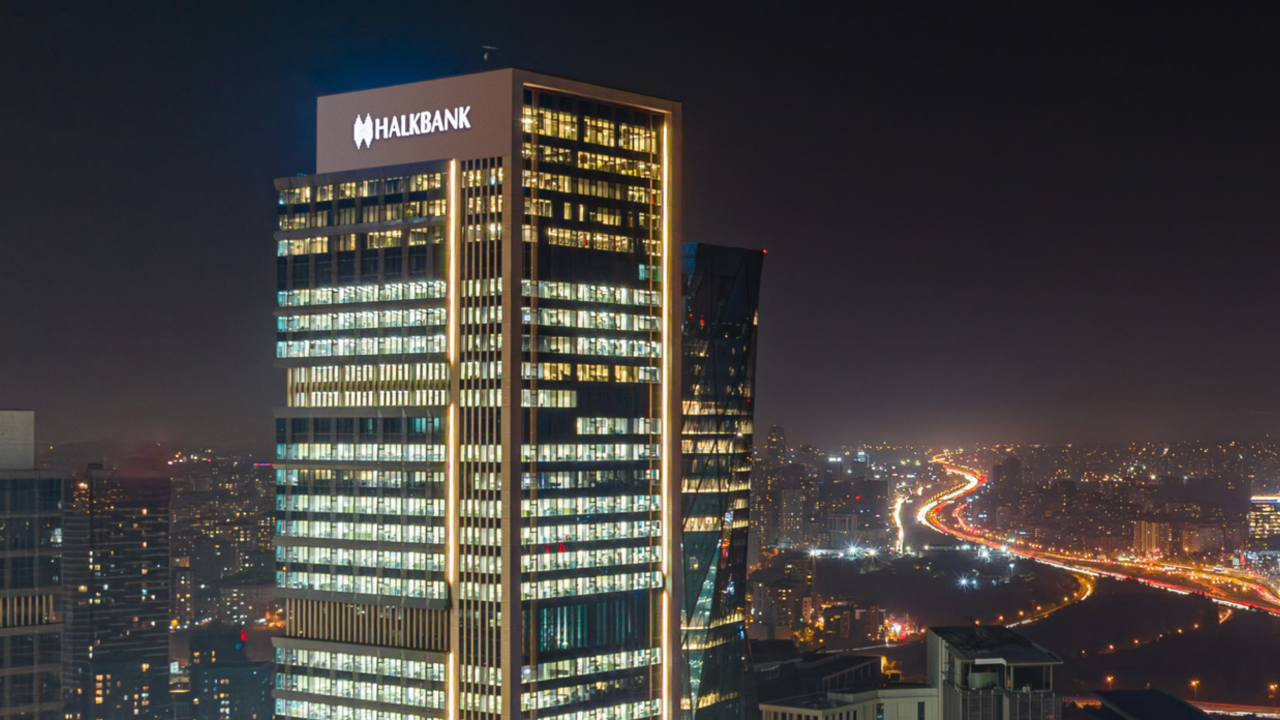 Halkbank hisselerinde dava süreci etkisi: Fiyatlam