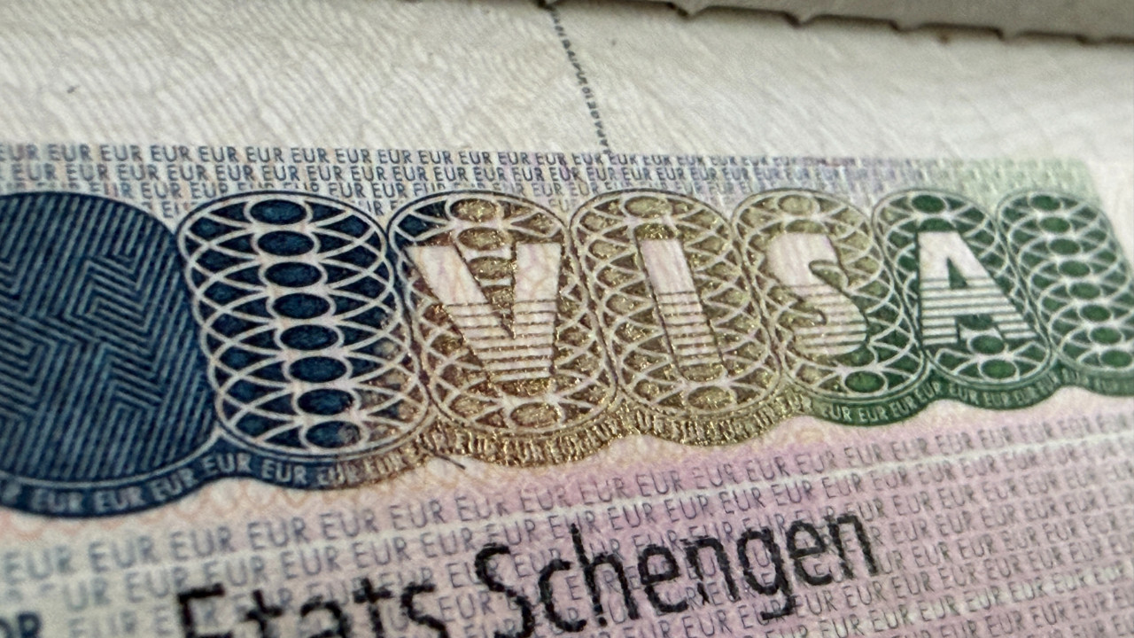 Vize randevularında kriz derinleşiyor: Şikayetler yılın zirvesinde