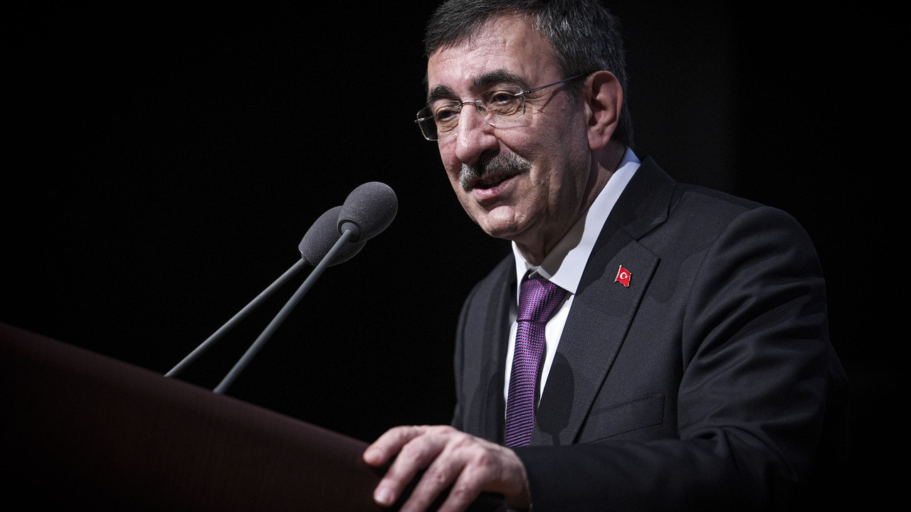 Cumhurbaşkanı Yardımcısı Yılmaz'dan 1 Mayıs mesajı