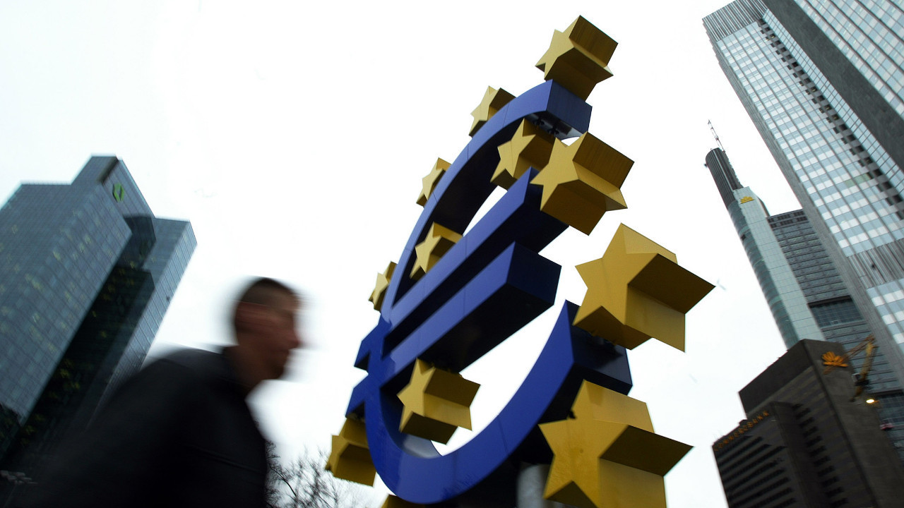 Euro Bölgesi'nde imalat PMI beklentiye paralel