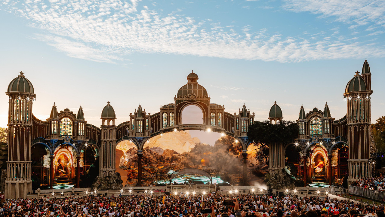 Tomorrowland 2026: Yeni Tema, Dev Kadro ve Teknolojik Devrim