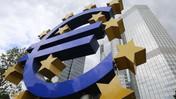 ECB anketinde enflasyonun yüzde 2'de kalması bekleniyor