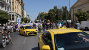 Yunanistan'da taksi şoförlerinden protesto