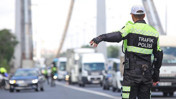 Trafik cezalarının artırılmasına yönelik yeni kanun teklifi: Yarış, sahte plaka ve saldırgan davranışa 5 binden 180 bin liraya kadar para cezası