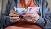 Emekli bayram ikramiyesinde artış olacak mı? AK Parti'den a&ccedil;ıklama