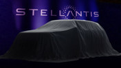 Stellantis ailesinin yeni SUV modeli için geri sayım: İlk görsel tanıtıldı