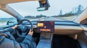 Elon Musk'tan çip açıklaması: Micron, Tesla'ya kritik bellek çipi tedarik etti
