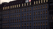 Tersine yeniden yapılanma: Dev banka onlarca üst düzey bankacıyı işten çıkarıldı