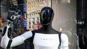 Tesla Optimus üretimini hızlandırdı: Robotun elleri darboğaz oldu