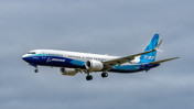 Boeing 737 MAX'te yazılım alarmı: Risk büyüyor, iniş fonksiyonları etkilenebilir
