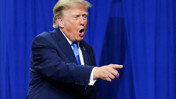 ABD Başkanı Trump'tan İran'a gözdağı: "Karar verme noktasındayım"