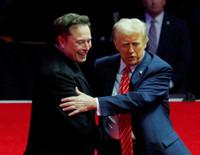 Trump'tan Musk'a destek: "Yeni bir Tesla alacağım"