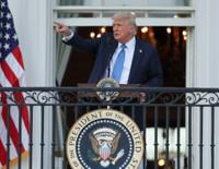 Trump'tan seyahat yasağı: 12 ülkeye kapılar kapandı, 7 ülkeye ise sınırlı giriş hakkı