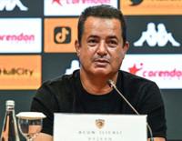 Acun Ilıcalı'nın takımı Hull City'ye transfer yasağı: "Çok fazla harcama yapıyoruz"